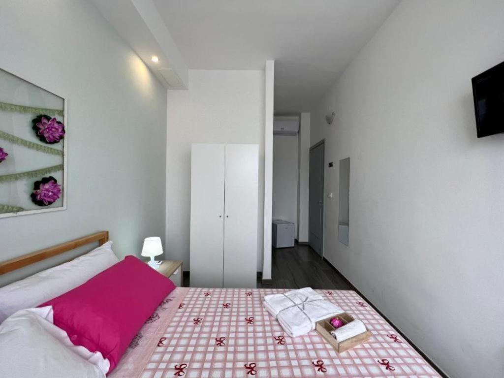 B & B Cavalieri Di Rodi Gallipoli Værelse billede